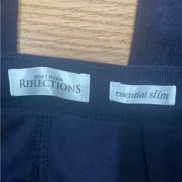 Northern Reflections corduroy jeans - Picture 3 of 6